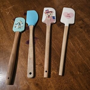 Set of 5 Decorative Silicone Spatulas - Pastel Mint, Blue, Pink, White